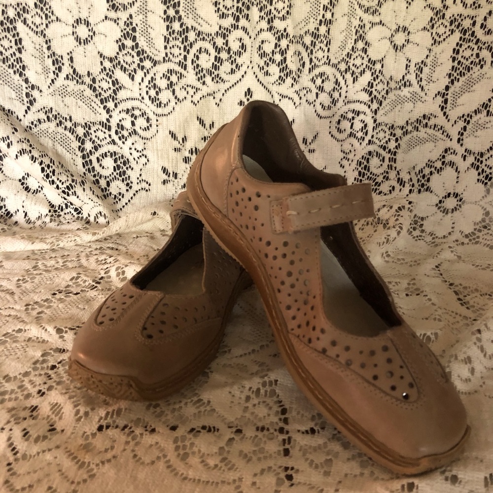 Rieker Mary Jane type shoe